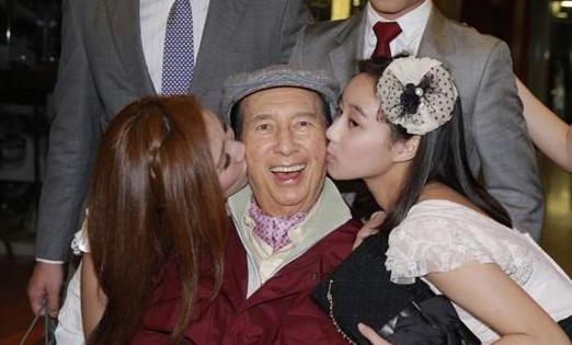 新澳门四肖期期准免费提同时2025澳门免费精准大全的全面释义、解释与落实、详细解答解释落实